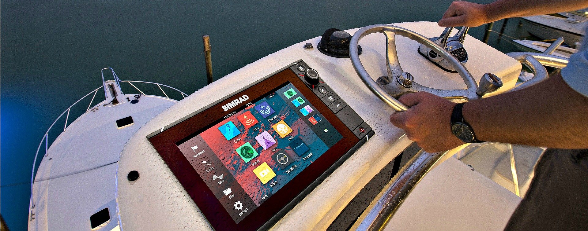 Garmin Shop -Garmin Shop Simrad Lifestyle
